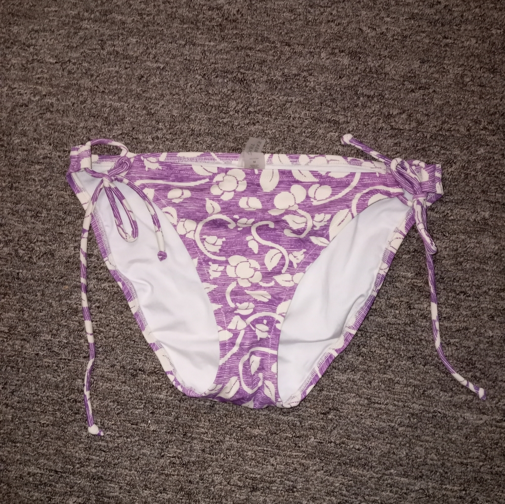 Victoria Secret floral print string bikini swim bottom size medium
